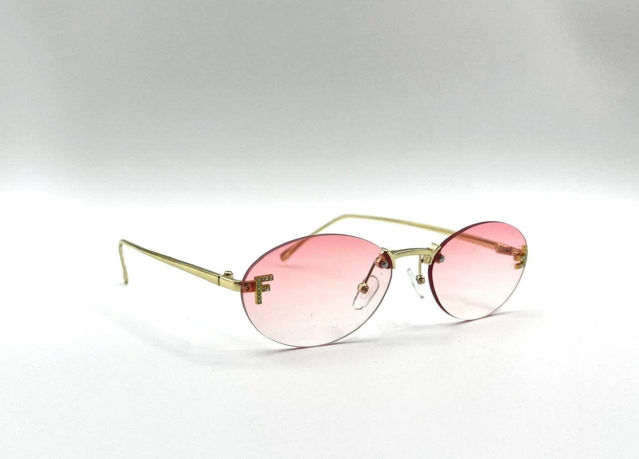 FENDl 💥
Sunglasses 🕶️ 
Good quality 💯 
Master box 🗃️ 
50 dhs💓

Zain273
♥️♥️♥️