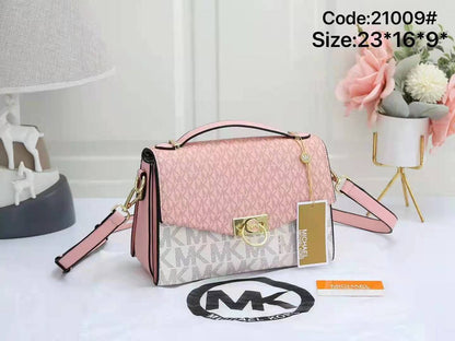 MK
95 dhs🪙💕

with box 
🎁🎁🎁

high quality

Zain26
♥️♥️♥️