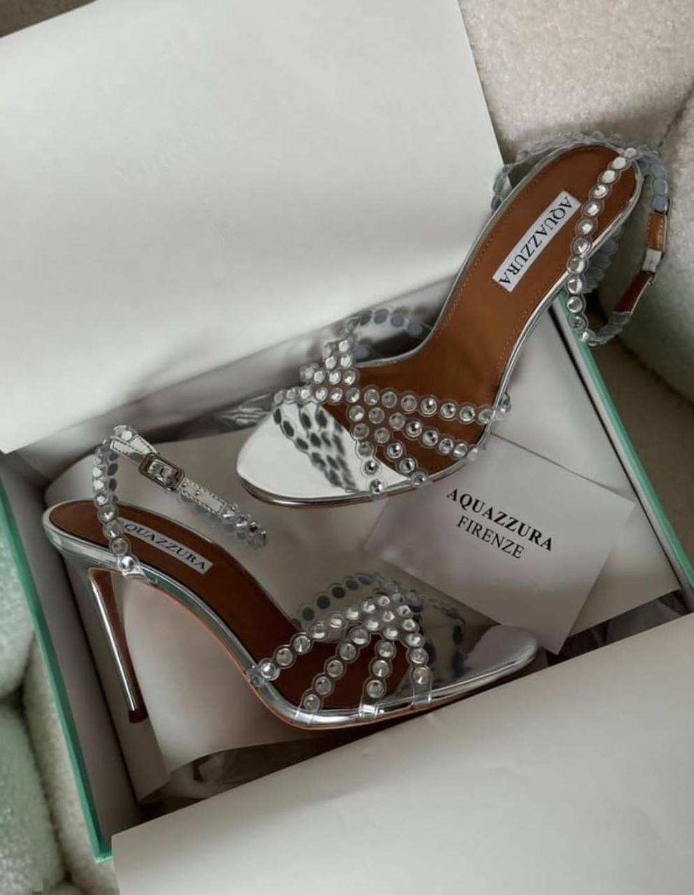 *☘️☘️*
Aquazzura  
 *280 dhs💓*
*SIZE  36   TO   41*

Zain224
♥️♥️♥️