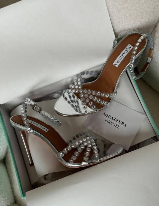*☘️☘️*
Aquazzura  
 *280 dhs💓*
*SIZE  36   TO   41*

Zain224
♥️♥️♥️
