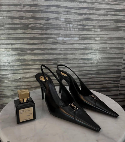 YSL

260 dhs💓
*SIZE  36   TO   41*

Zain224
♥️♥️♥️