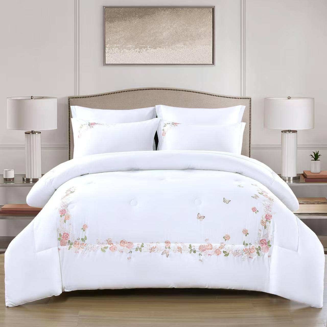 New collection ✅✅✅✅
Embroidered 🪡🪡🪡
100 % cotton 
Comfort set 
King size comfort 6pcs set 
170 dhs💓

Zain99
 ♥️♥️♥️