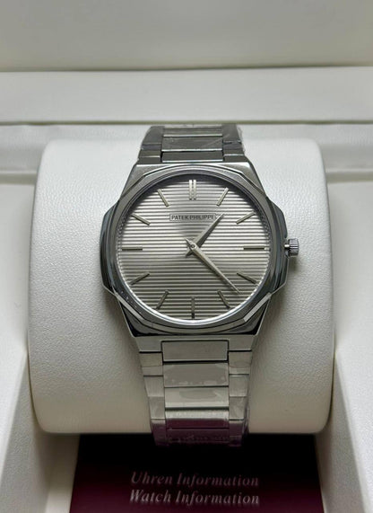 PATEK PHILIPPE SLIM MEN
*GOOD QUALITY*
*WEIGHT LESS CHAIN*
120 dhs🗽
*BATTERY*

Zain29