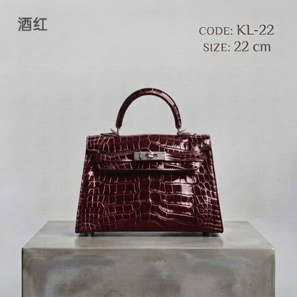 HERMES ᴋᴇʟʟʏ
   ✦ ᴄʀᴏᴄᴏᴅɪʟᴇ ʟᴇᴀᴛʜᴇʀ
          ( sɪʟᴠᴇʀ ʜᴀʀᴅᴡᴀʀᴇ )
ᴡɪᴛʜ ʟᴏɴɢ ʙᴇʟᴛ sᴛʀᴀᴘ
sɪᴢᴇ : 22 cm
ᴡɪᴛʜ BOX

100 dhs🇦🇪🇦🇪

Zain31
♥️♥️♥️