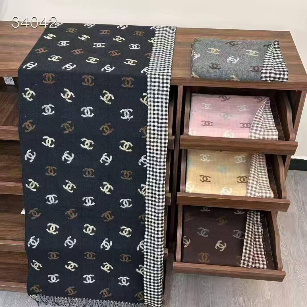 New winter Scarf   🌹🌹🌹

45 dhs🪙💚

Zain253
♥️♥️♥️