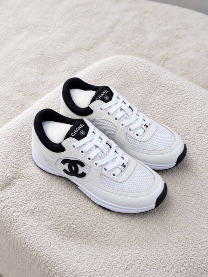 CHANEL

QUALITY:SUPER MASTER 

SIZE:35 TO 42
430 dhs🇦🇪🇦🇪

Zain319
♥️♥️♥️
