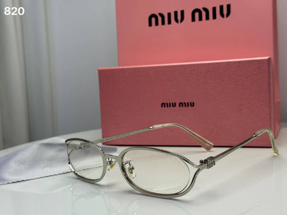 Miu Miu
Sunglasses 

Good quality 
65 dhs🇦🇪🇦🇪

Zain182
♥️♥️♥️