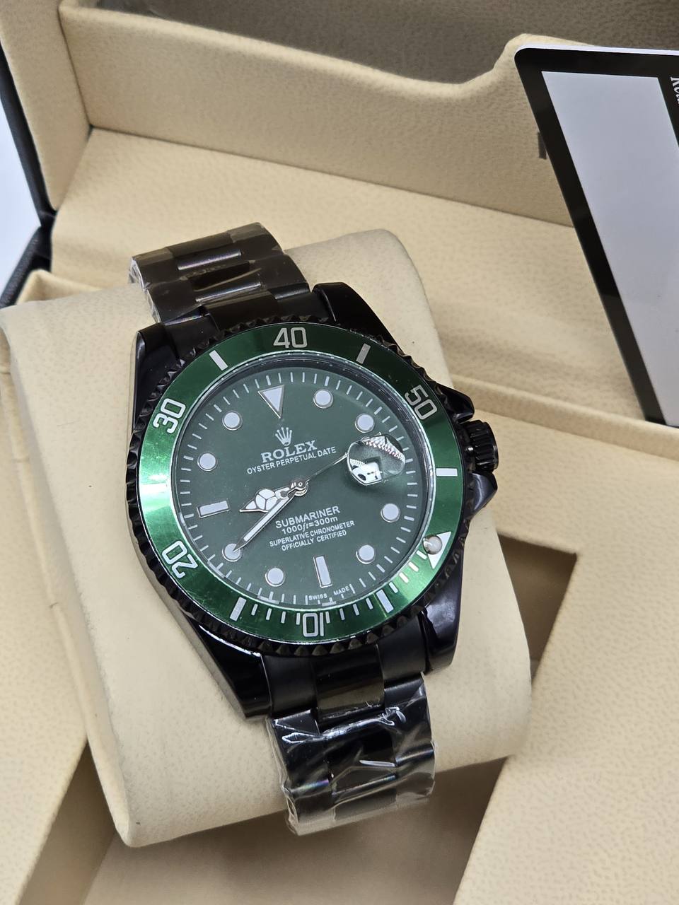 Rolex Men
65 dhs🪙🌨️
*Battery*

Zain29
♥️♥️♥️