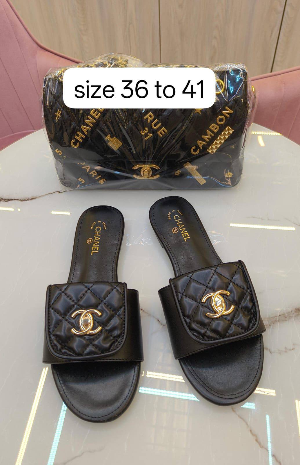 Chanel slipper

Size 36 to 41

90 dhs❣️

Zain146
♥️♥️♥️