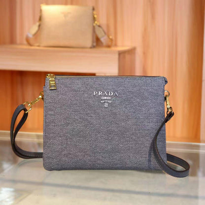 Prada
withbox 🎁

110 dhs✅

Zain143
♥️♥️♥️