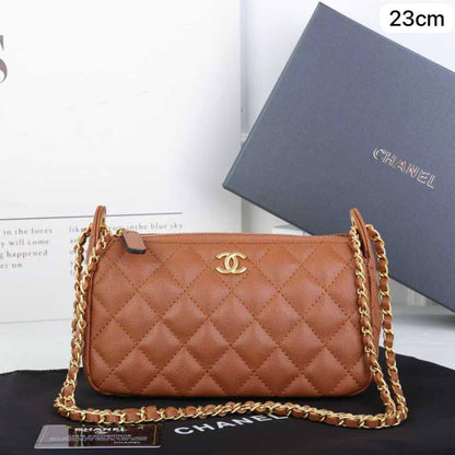 💗 Chanel 26C
1⃣️ First quality +🎁
Size : 23 * 13 * 7 cm
90 dhs❤️
with box🎁

Zain115
♥️♥️♥️