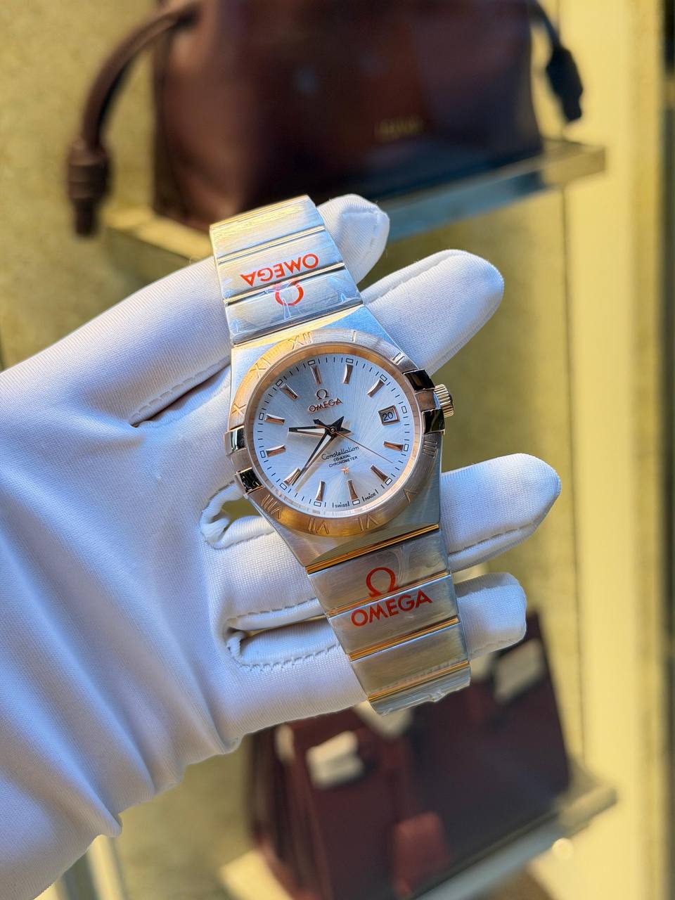 Omega
master  quality 
Automatic 
size：40mm  🥰🥰
260 dhs💓

Zain85
♥️♥️♥️