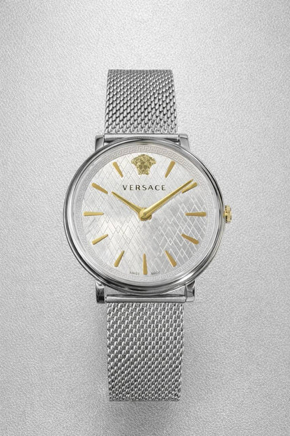 Versace watch for ladies good 
quality 
170 dhs✅

Zain59
♥️♥️♥️