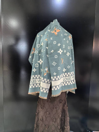 Good quality 
Scarf 
45 dhs🇦🇪🇦🇪

Zain295
♥️♥️♥️