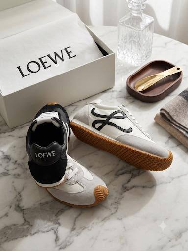 NEW CAME 
LOEWE SHOES
GOOD QUALITY
150 DHS✅
Size 36-41

Zain40
♥️♥️♥️