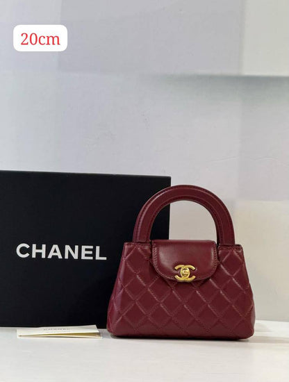 CHANEL KELLY

20CM STOCK

WITH BOX 
100 dhs🇦🇪🇦🇪

Zain168
♥️♥️♥️