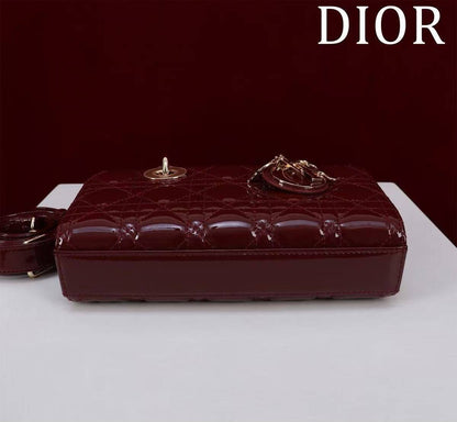 Dior D-joy✅
*Size 22 cm*
For Price 👇 WhatsApp✅
0568585901 
0507557372
0552275751 Owner Zain 👌

Zain274
♥️♥️♥️