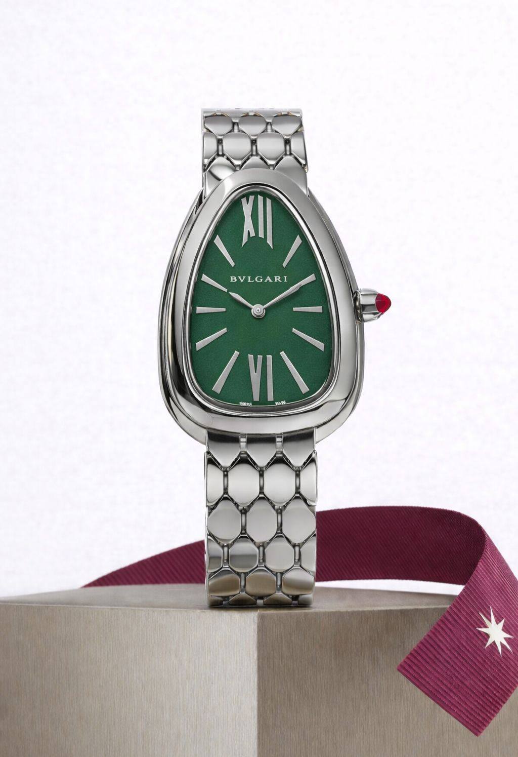 Bvlgari watch for ladies good quality with out stone 
260 dhs❣️

Zain59
♥️♥️♥️