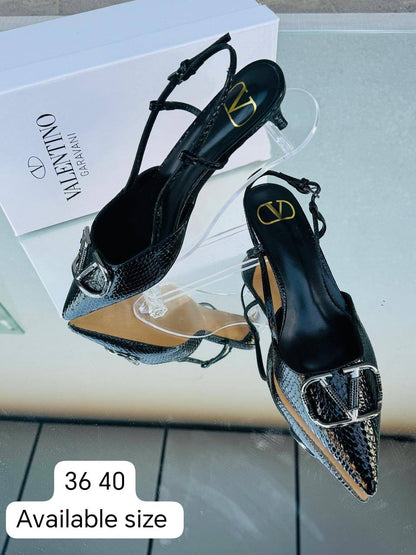 VALENTINO
110 dhs🪙🌨️

Zain21
♥️♥️♥️