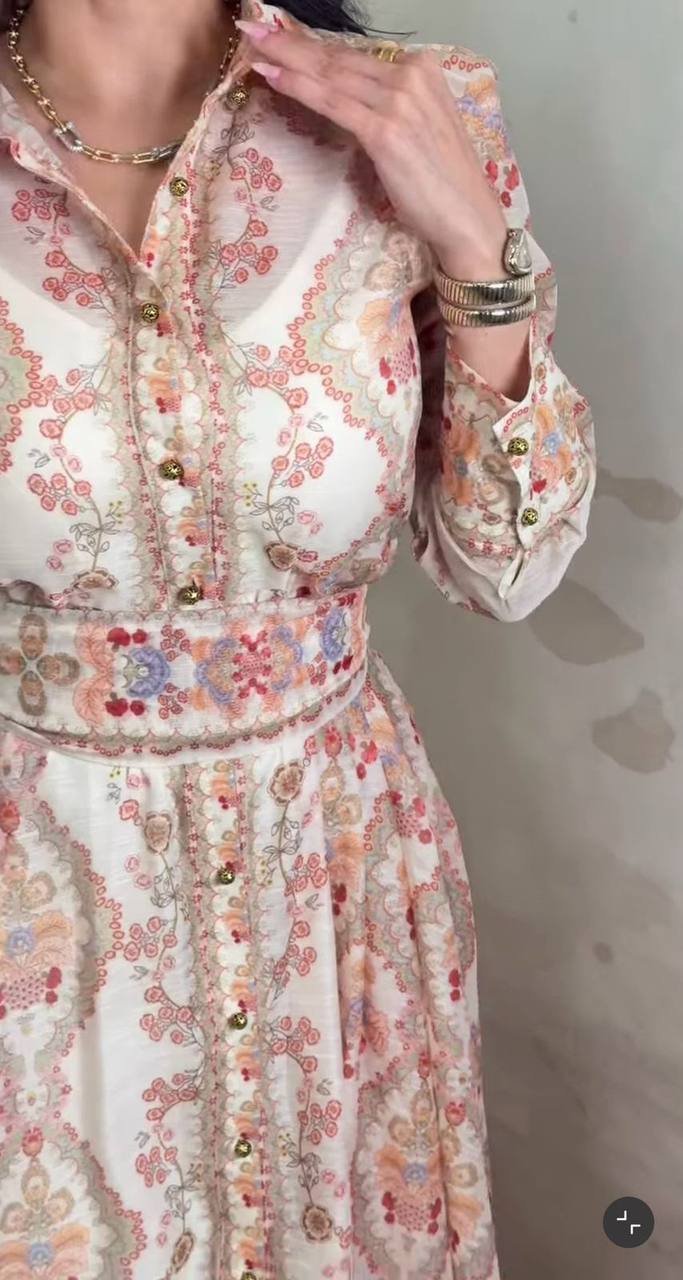 Master quality new collection 
330 dhs✅
*  Size m l xl 2XL

Zain231
♥️♥️♥️