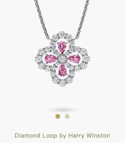 Harry Winston set 🍂
Necklace 
Earrings 
Master quality 🎀

*90* AED normal box 📦

Zain48
♥️♥️♥️
