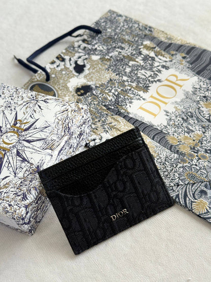 Dior card holder

Super Master

280 dhs🇦🇪🇦🇪🇦🇪

Zain275
♥️♥️♥️