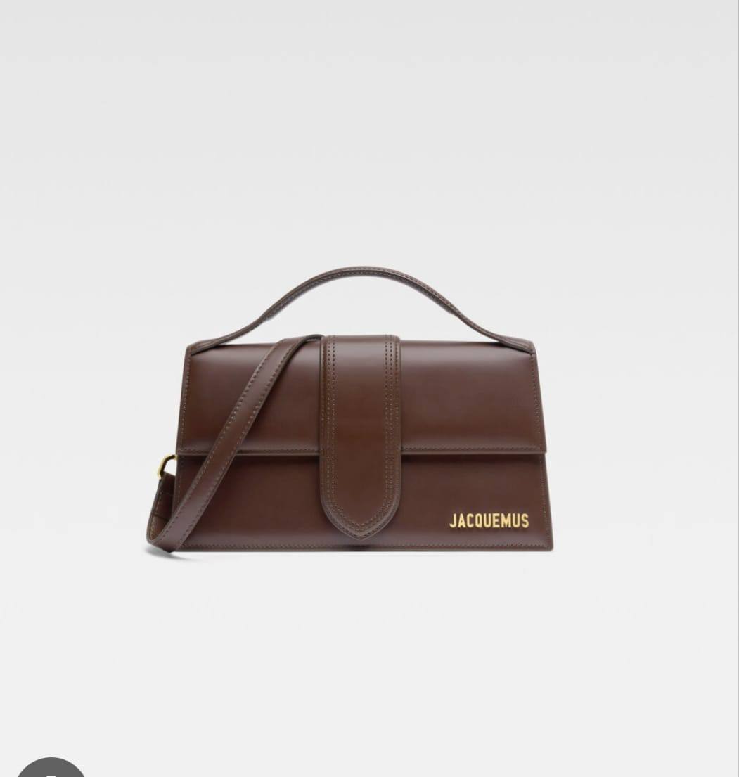 Jacquemus

110 dhs🪙🌨️

Zain143
♥️♥️♥️