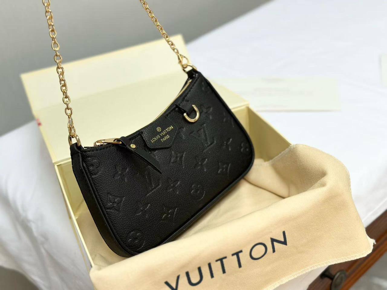 YSL - LV
Master++
For Price 👇 WTSP Text Zain 0568585901

Zain192
♥️♥️♥️