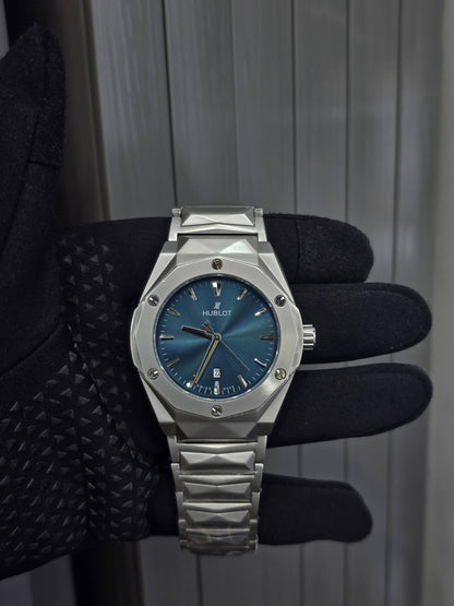 Hublot Men
Battery

70 dhs🇦🇪🇦🇪

Zain29
♥️♥️♥️