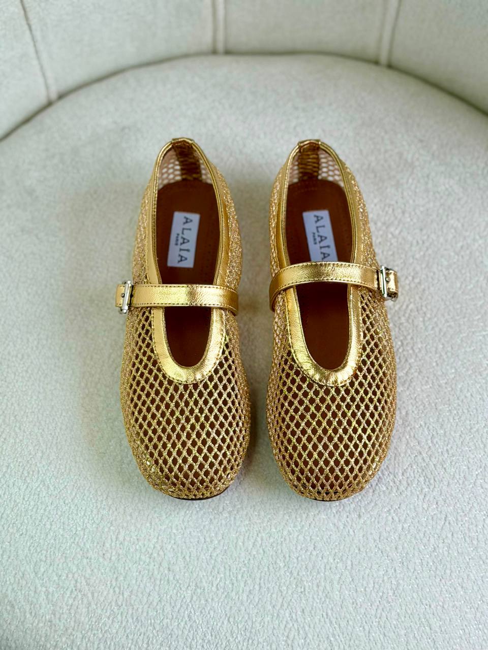 ALAIA
Super *AAA* *+* Quality 💯 
With original packing🎁🎁
SIZE:36and41
Available now
450 dhs🇦🇪🇦🇪

Zain309
♥️♥️♥️