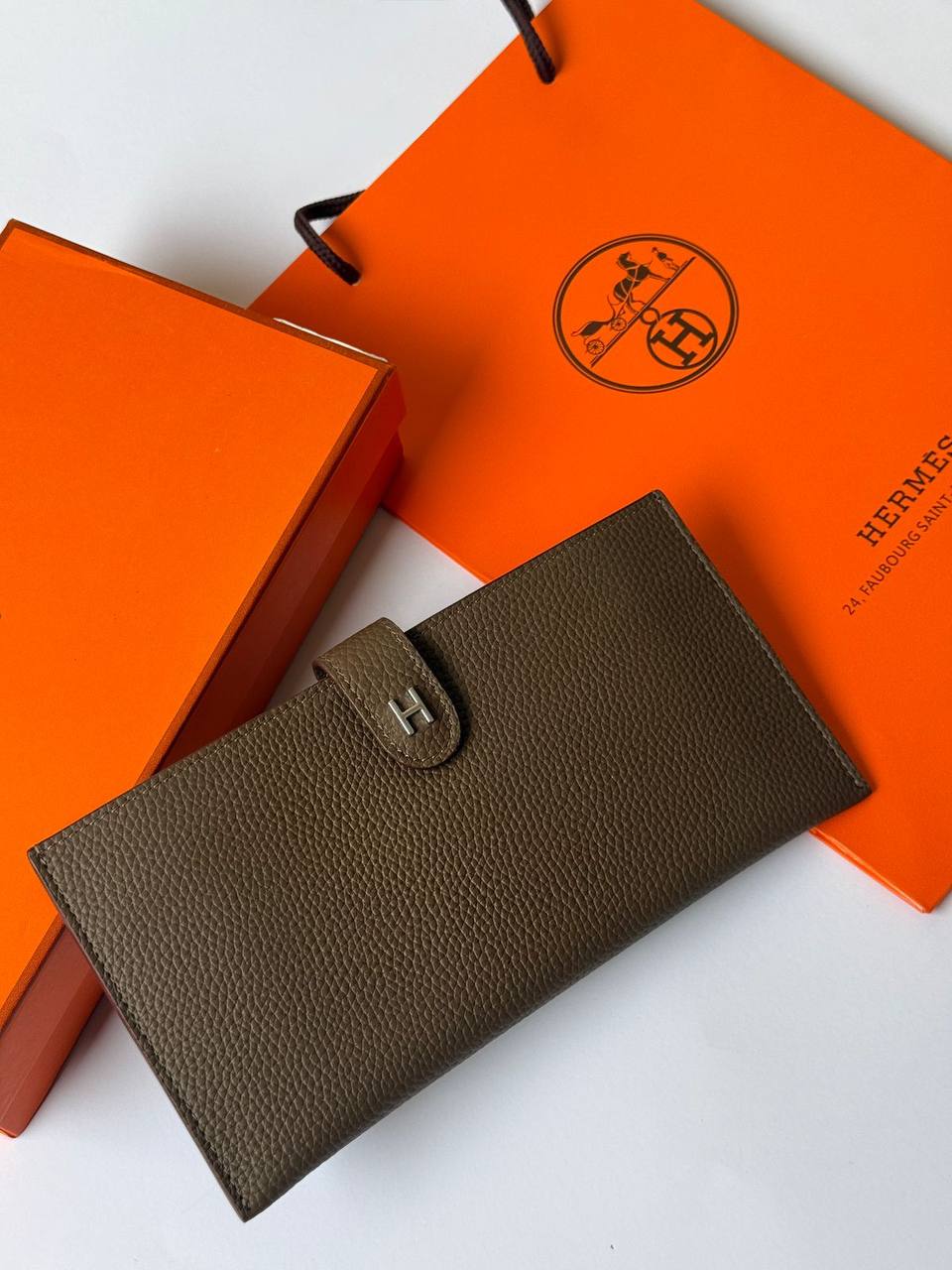 💝  *Hermes*💝
💝*Super Master*💝
300 dhs🪙🌨️

Zain275
♥️♥️♥️