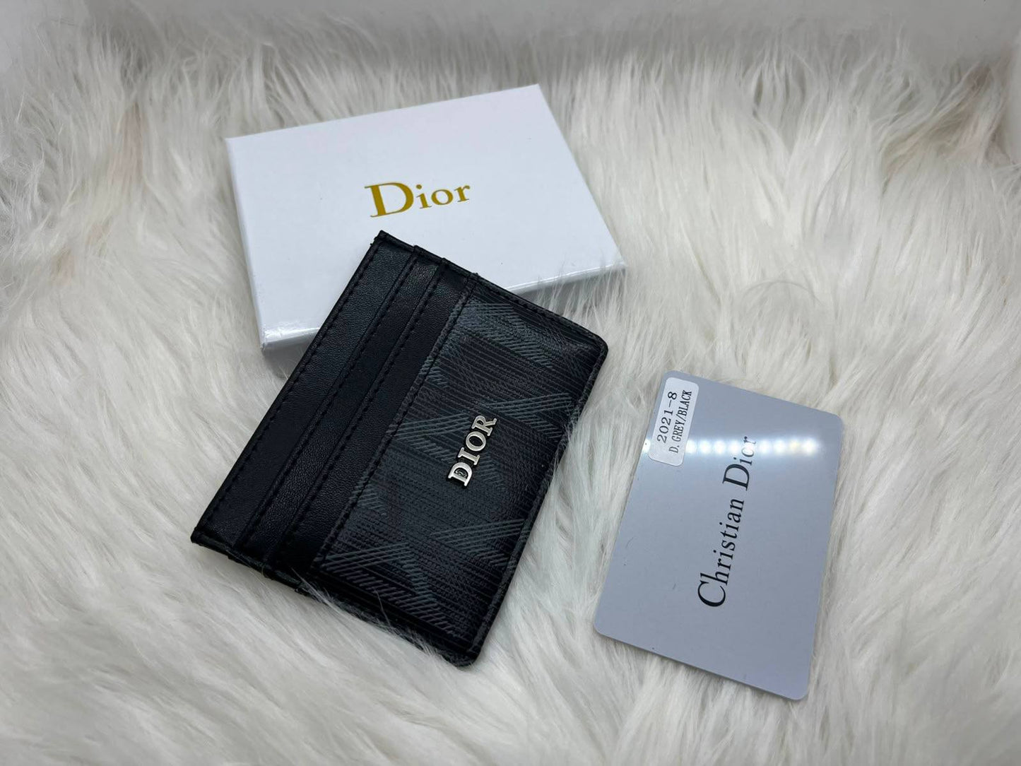 Card Holder
35 dhs🇦🇪🇦🇪

Zain182
♥️♥️♥️