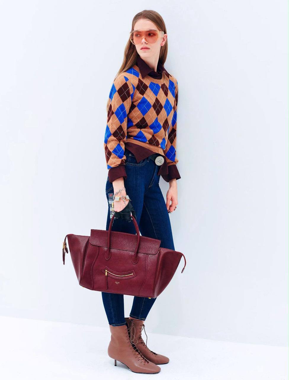 CELINE 

HIGH QUALITY 

NEW CAME 
125 dhs🇦🇪🇦🇪

Zain17
♥️♥️♥️