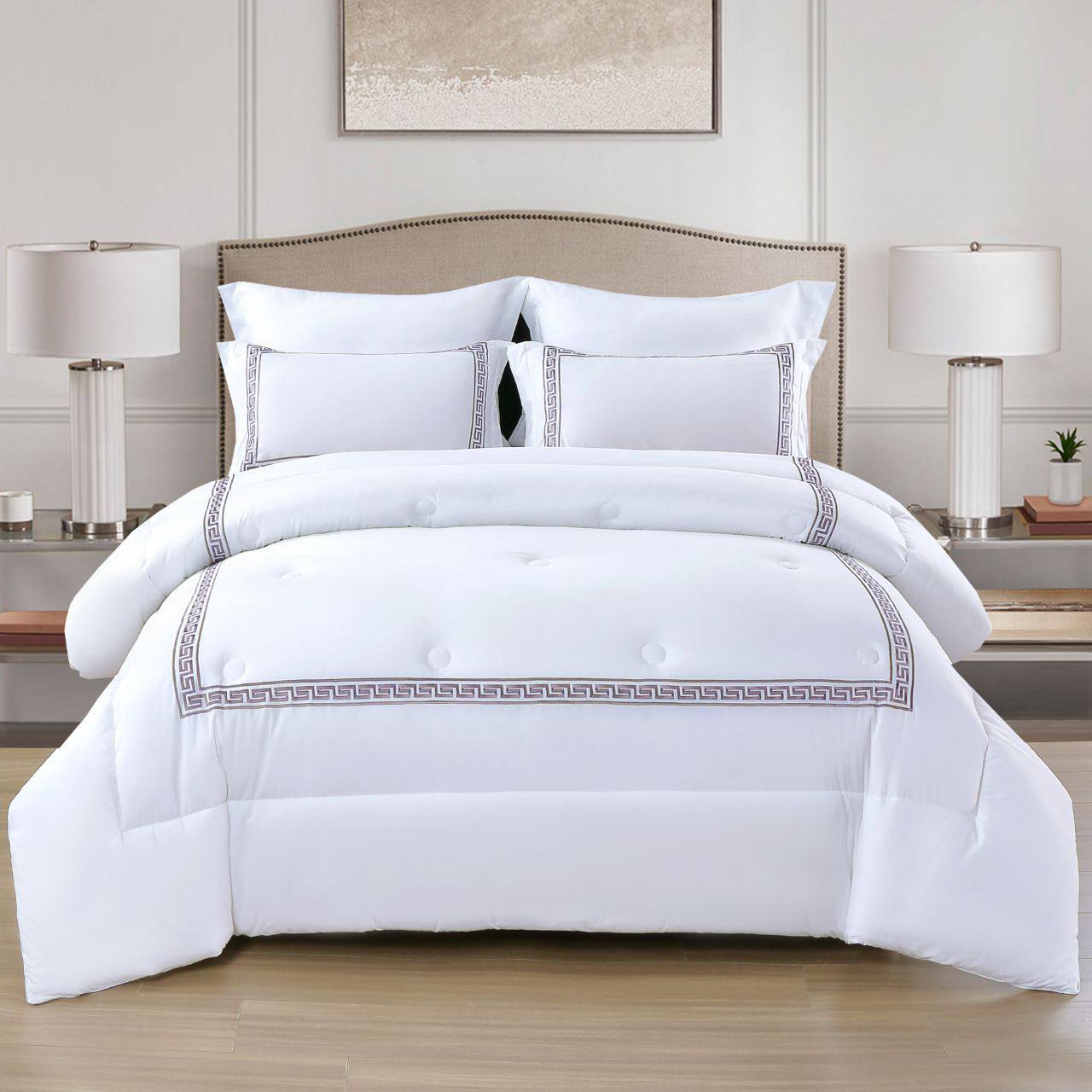 New collection ✅✅✅✅
Embroidered 🪡🪡🪡
100 % cotton 
Comfort set 
King size comfort 6pcs set 
170 dhs💓

Zain99
 ♥️♥️♥️