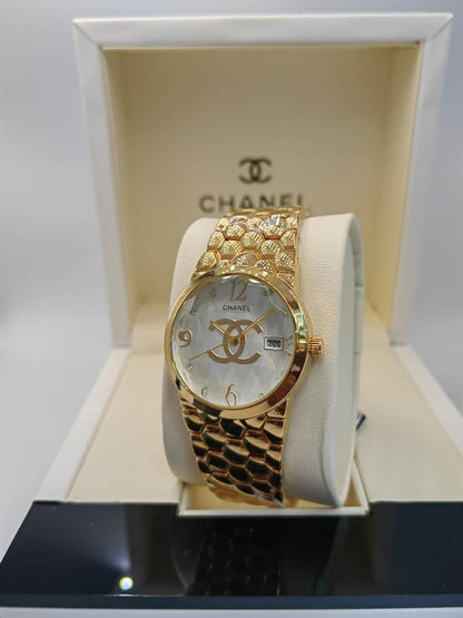 Chanel ladies
55 dhs🇦🇪🇦🇪

Zain08
♥️♥️♥️