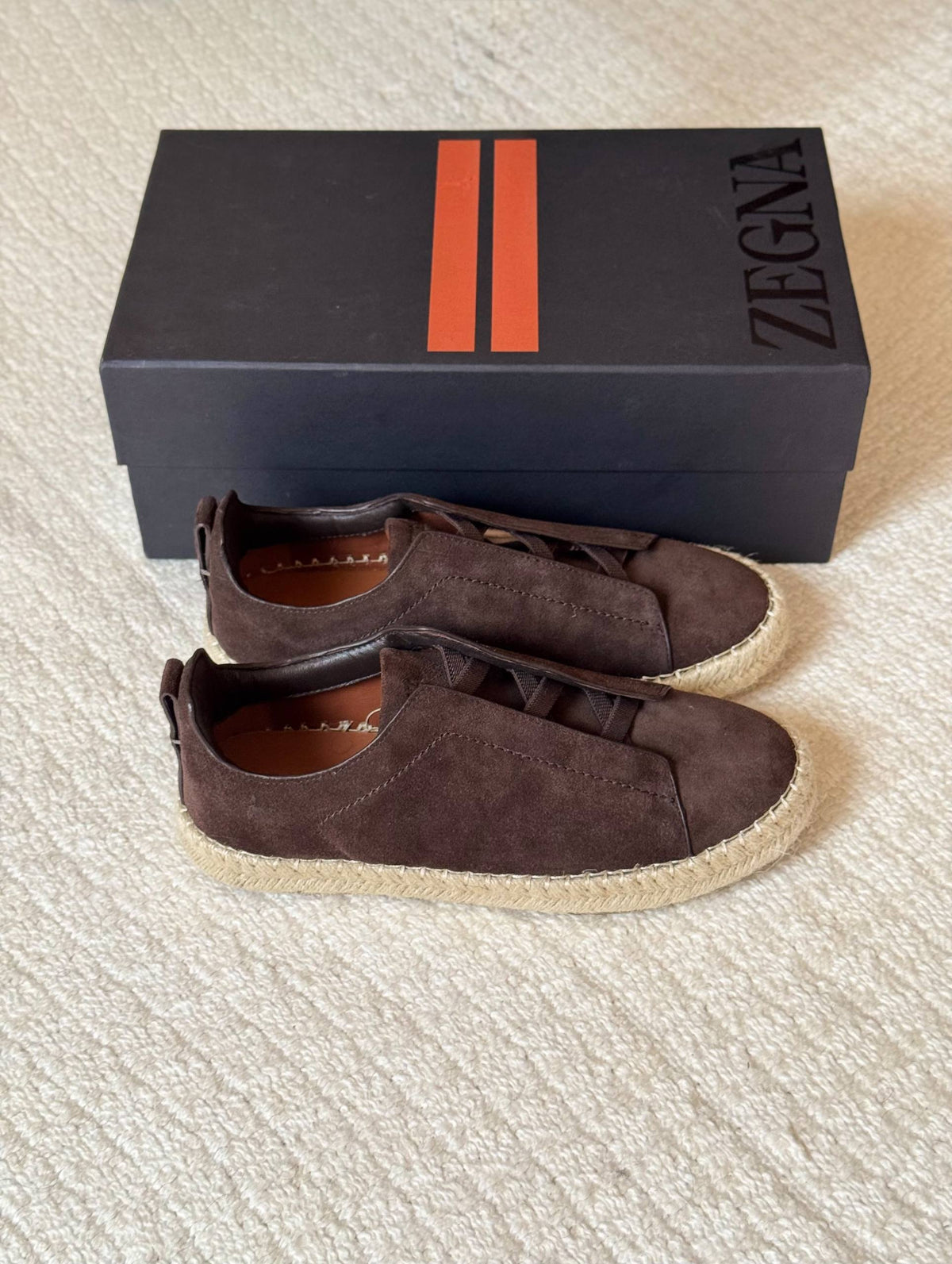 ZEGNA 

AAA QUALITY 

SIZE:40 to 46

500 dhs🇦🇪🇦🇪

Zain185
♥️♥️♥️
