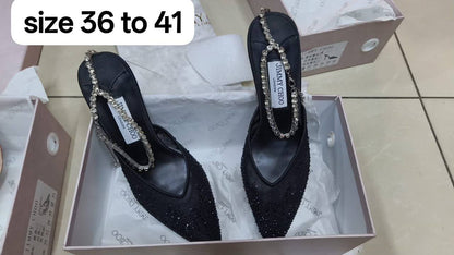 jimmy choo

Size 36 to 41

120 dhs🇦🇪🇦🇪

Zain103
♥️♥️♥️