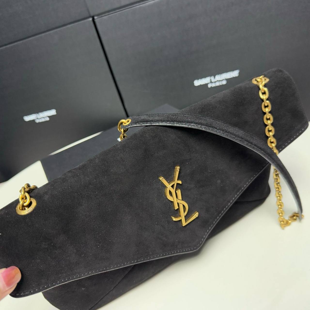 YSL 
 MASTER QUALITY  
280 dhs✅
leather 
Size : 35cm

Zain39
♥️♥️♥️