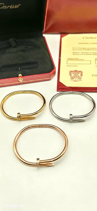 Cartier

60 dhs🇦🇪🇦🇪

Zain122
♥️♥️♥️