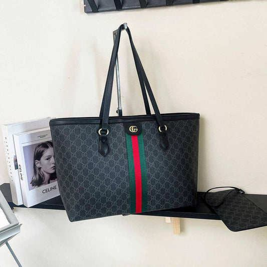 Gucci
43cm
80 dhs✅

Zain219
♥️♥️♥️