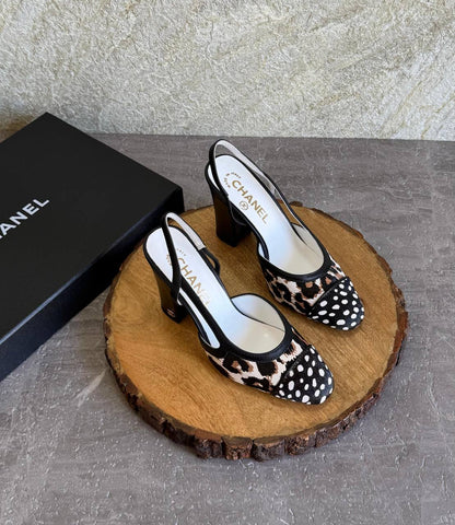 CHANEL 💫😍
SuperMaster Quality 💯
450 dhs✅
Size: 36-41 💥

Zain171
♥️♥️♥️