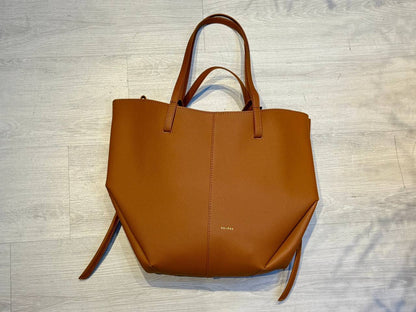 POLENE

120 dhs🪙🌨️

Zain55
♥️♥️♥️