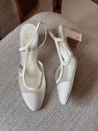 CHANEL 🖤
🤩Available new 😍😍
Size: 36 to 41
Super master quality 
450 dhs✅

Zain198
♥️♥️♥️