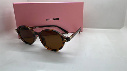 Sunglasses 

65 dhs🇦🇪🇦🇪

Zain182
♥️♥️♥️