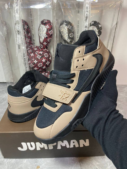 Air Jordan Jumpman Jack TR Travis Scott ‘Dark Mocha’
36-45 AVAILABLE🤩
260 dhs💓

Zain242
♥️♥️♥️