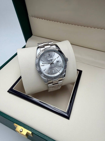 Rolex

60 dhs🇦🇪🇦🇪

Zain45
♥️♥️♥️