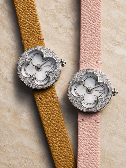 LV
watch for ladies 

with stone 
good quality 
( size 26mm)!

400 dhs🇦🇪🇦🇪

Zain59
♥️♥️♥️