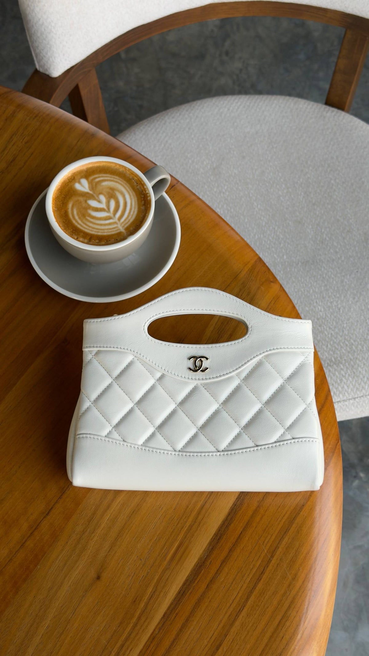 New collection ⚜️
CHANEL 💚
VIP quality 💎
Chanel 31 ✨
Size : 20 cm
For Price 👇 WhatsApp✅
0568585901 
0507557372
0552275751 Owner Zain 👌

Zain336
♥️♥️♥️