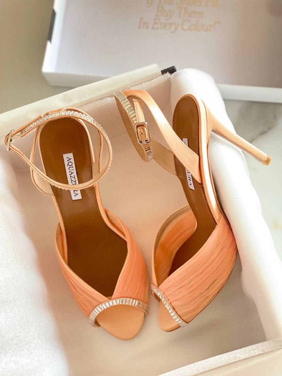 Aquazzura now model 
AAA master quality 
Size 36………41 
450 dhs🪙🌨️

Zain180
♥️♥️♥️