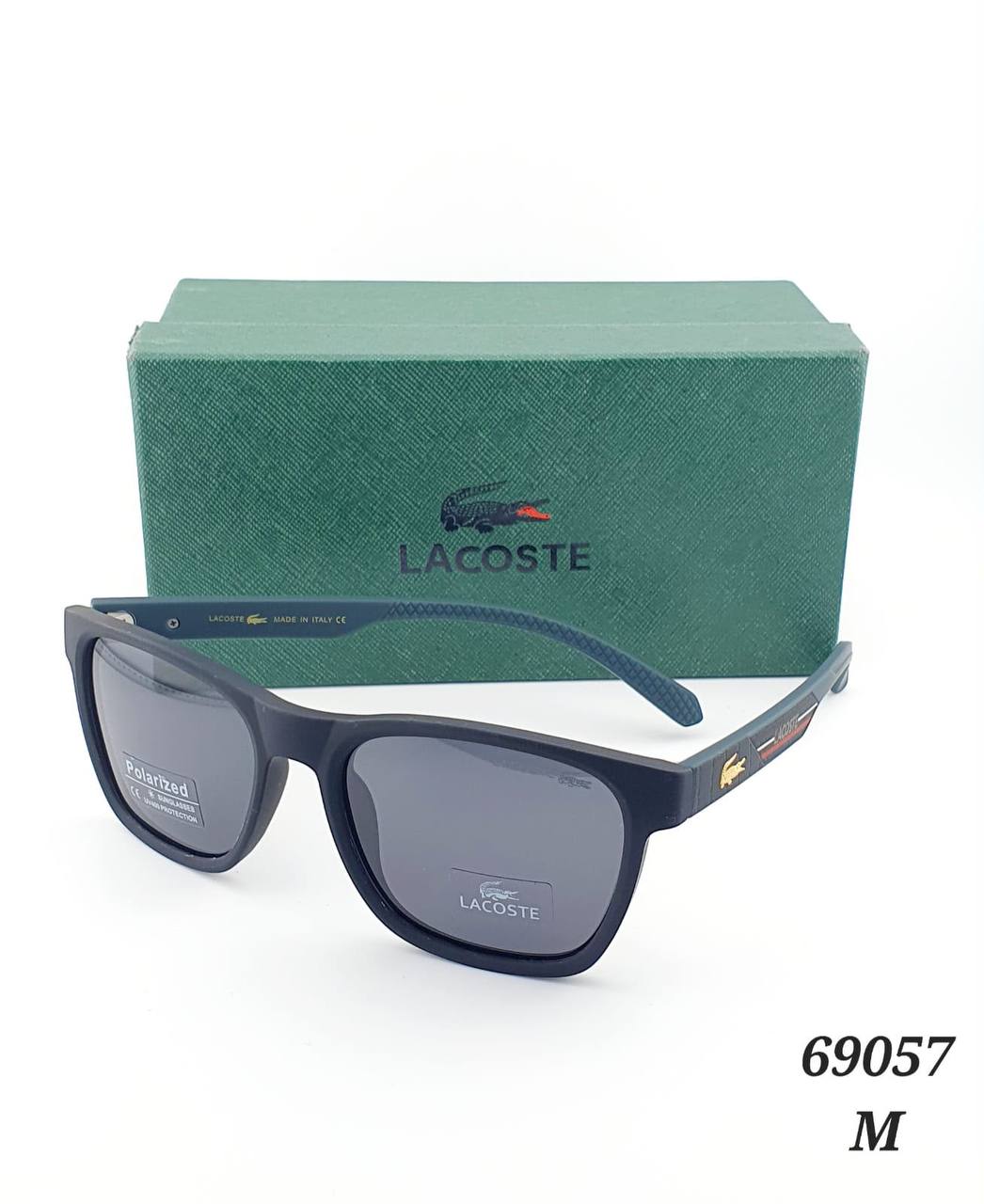 Lacoste

Good quality 

75 dhs🇦🇪🇦🇪

Zain182
♥️♥️♥️